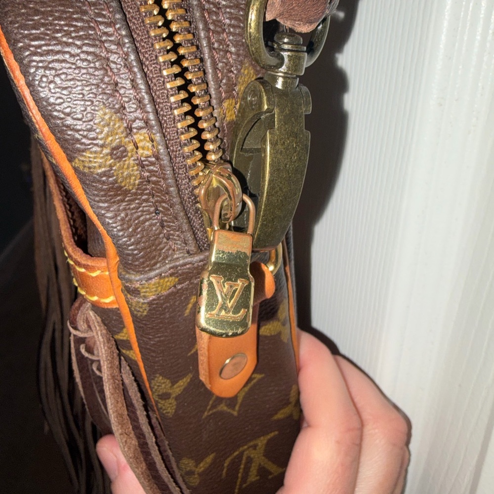 Authentic Vintage Louis Vuitton Crossbody with added Boho Fringes - Picture 3 of 10